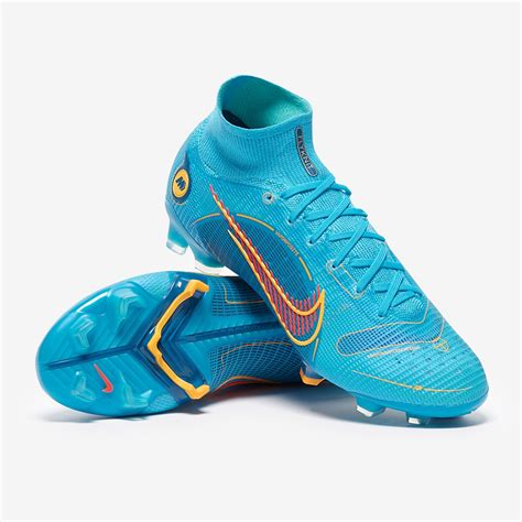 nike superfly mercurial boots.